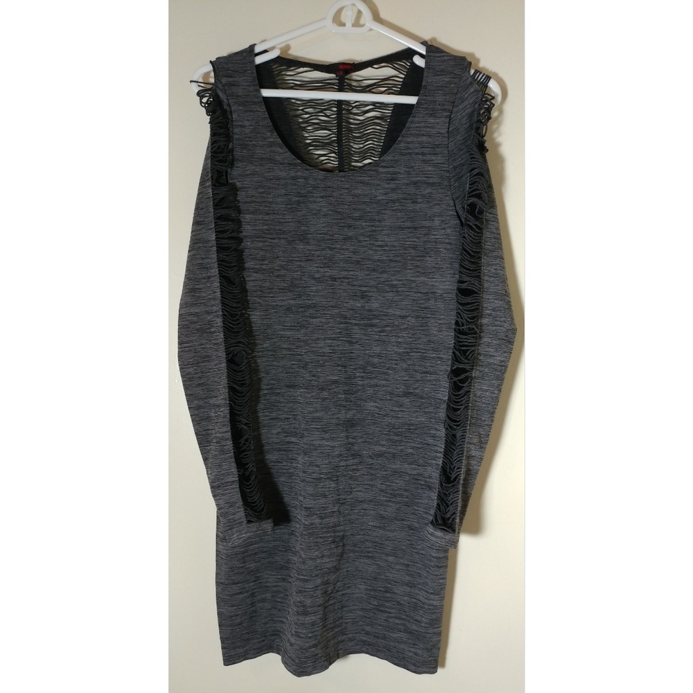 Bongo dress form fitting with incredible detail